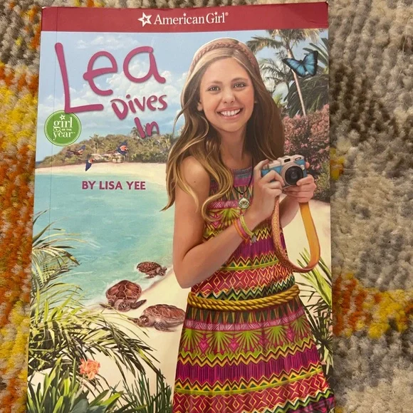 American Girl Doll Lea Clark - complete with book in box - Picture 3 of 7